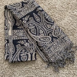 🧨 3/10🍀 New scarf